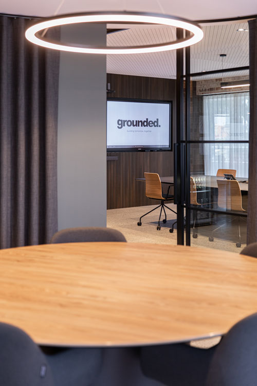Phlow - Grounded Construction Group Project state-of-the-art board and meeting rooms